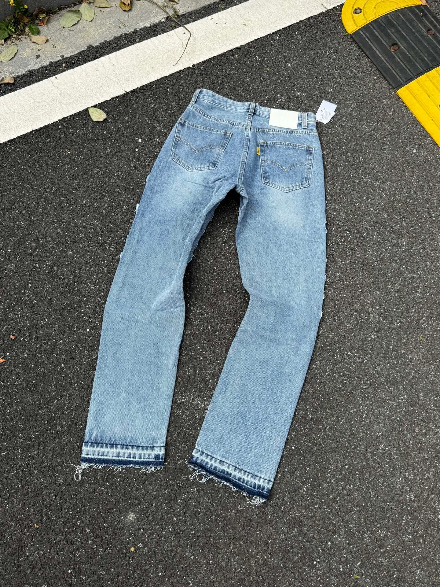 P286💰G77 GALLERY DEPT.G letter patch pudding 5001 denim washed and distressed spliced jeans -Original purchase and pattern making to truly restore the ultimate vintage texture -Original hardware accessories, washed and other elevators, QR code analysis are all purchased from the original factory, high degree of restoration, you are welcome to compare the products~ -Three-dimensional version, loose and comfortable, not picky about the figure, taller and slimmer, factory Seiko, original factory quality control, same style for men and women, can be matched with couples Versatile recommendation: must-have jeans for all seasons Color: blue Size: S-XXL (28-36)